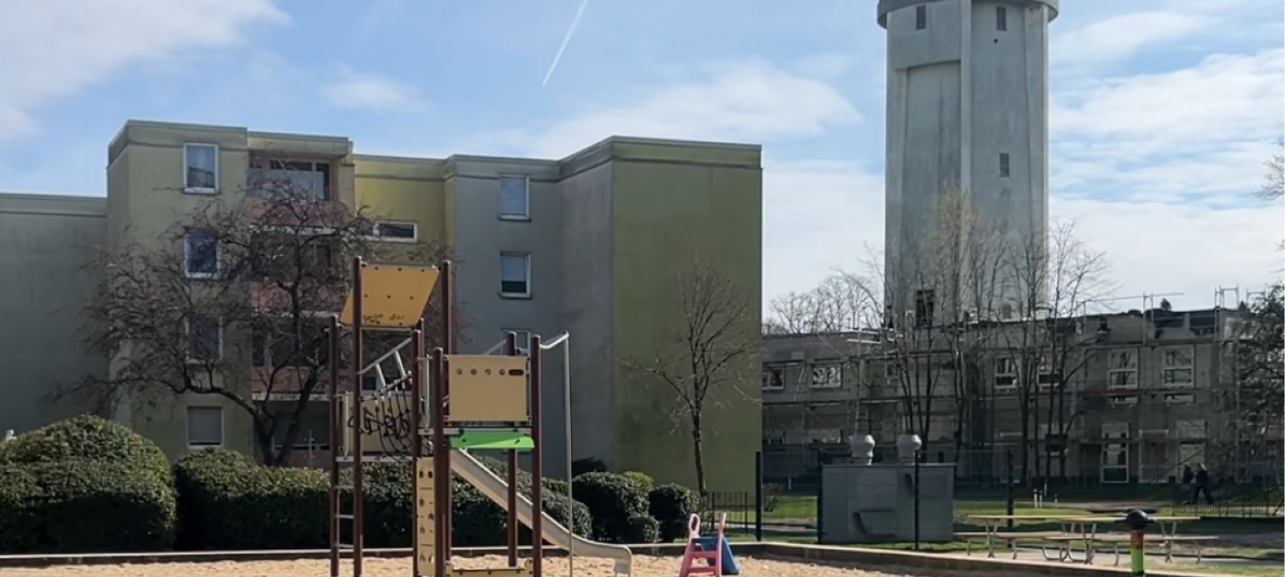 zu sehen sind Wohnhäuser der LEG an der Roßkamper Straße